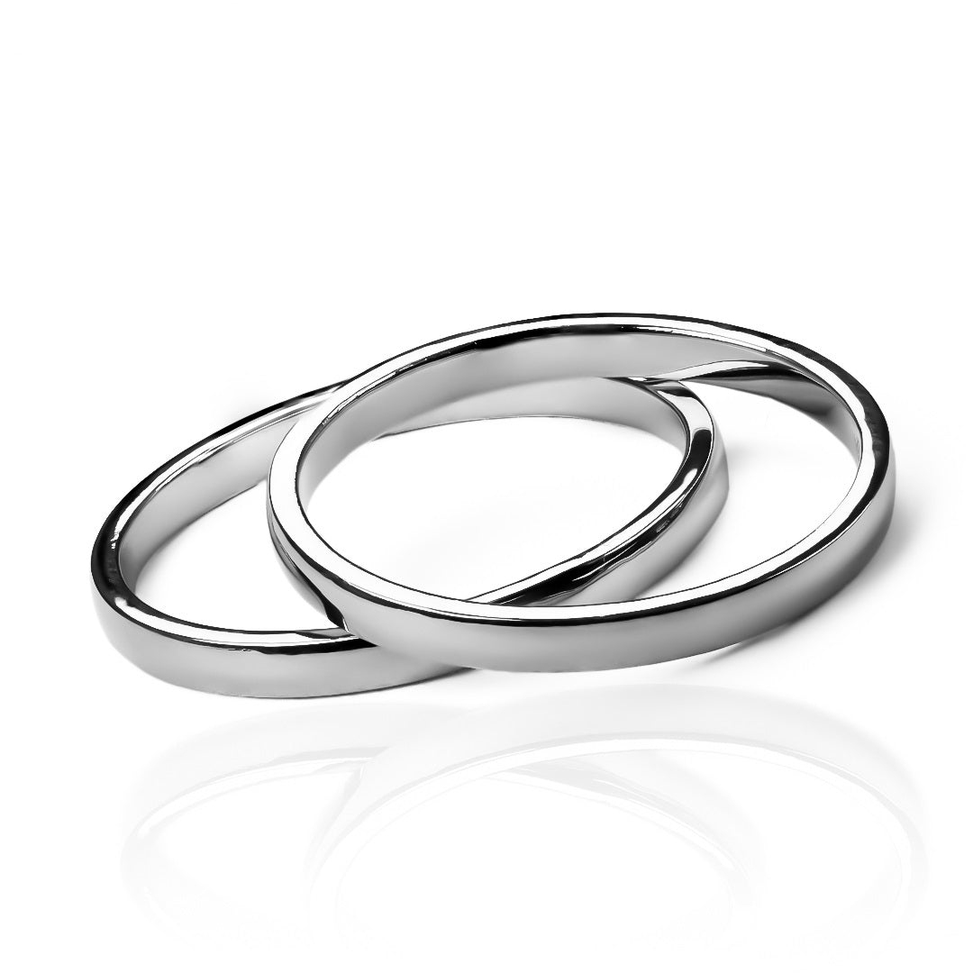 Argollas de matrimonio Classic, elaboradas en oro 18k por Joyería Caracas, cuentan con un certificado de calidad y garantía para toda la vida.