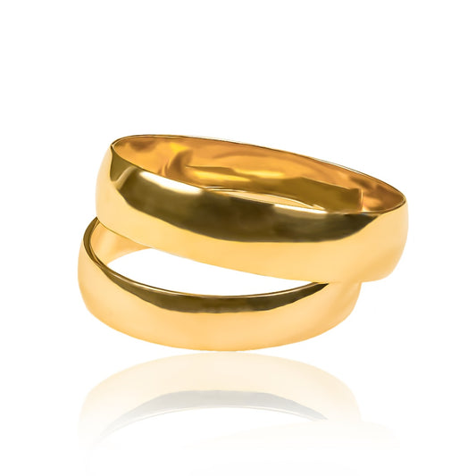 Argollas de matrimonio Classic Concava, elaborada en oro 18k por Joyería Caracas, cada argolla viene con un certificado de autenticidad y garantía de por vida.