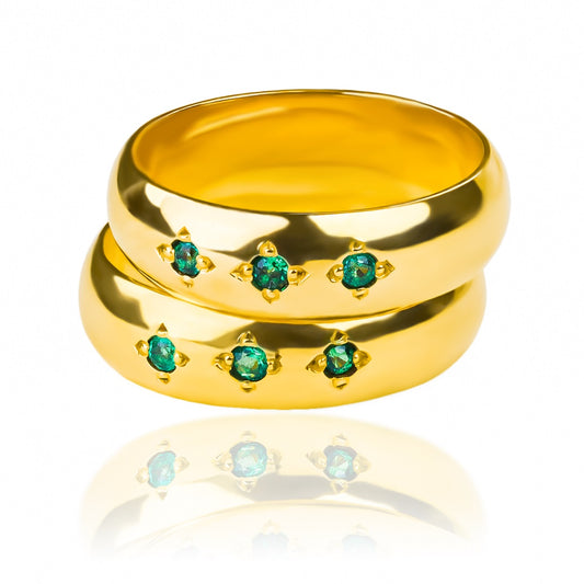 Argollas de matrimonio Classic Green Cristal, fabricado en oro 18k por Joyería Caracas, cada argolla cuenta con certificado de calidad y garantía para toda la vida.