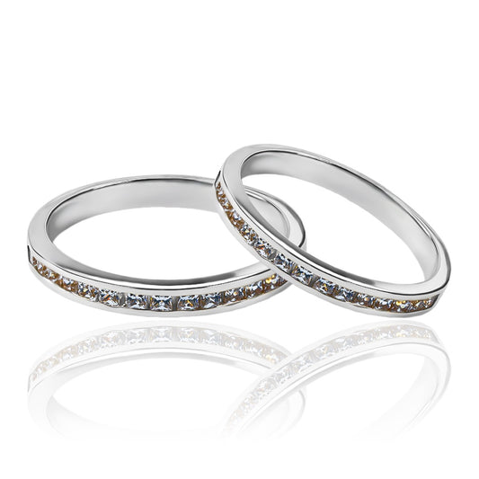 Argollas de matrimonio Cristal Sin Fin, fabricados en oro 18 quilates de Joyería Caracas, cuenta con garantía de calidad y durabilidad para toda la vida.