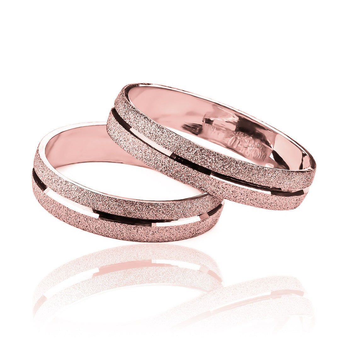 Argollas de matrimonio Dinasty, elaboradas en oro 18k por Joyería Caracas, cuentan con certificado de calidad y garantía de por vida.