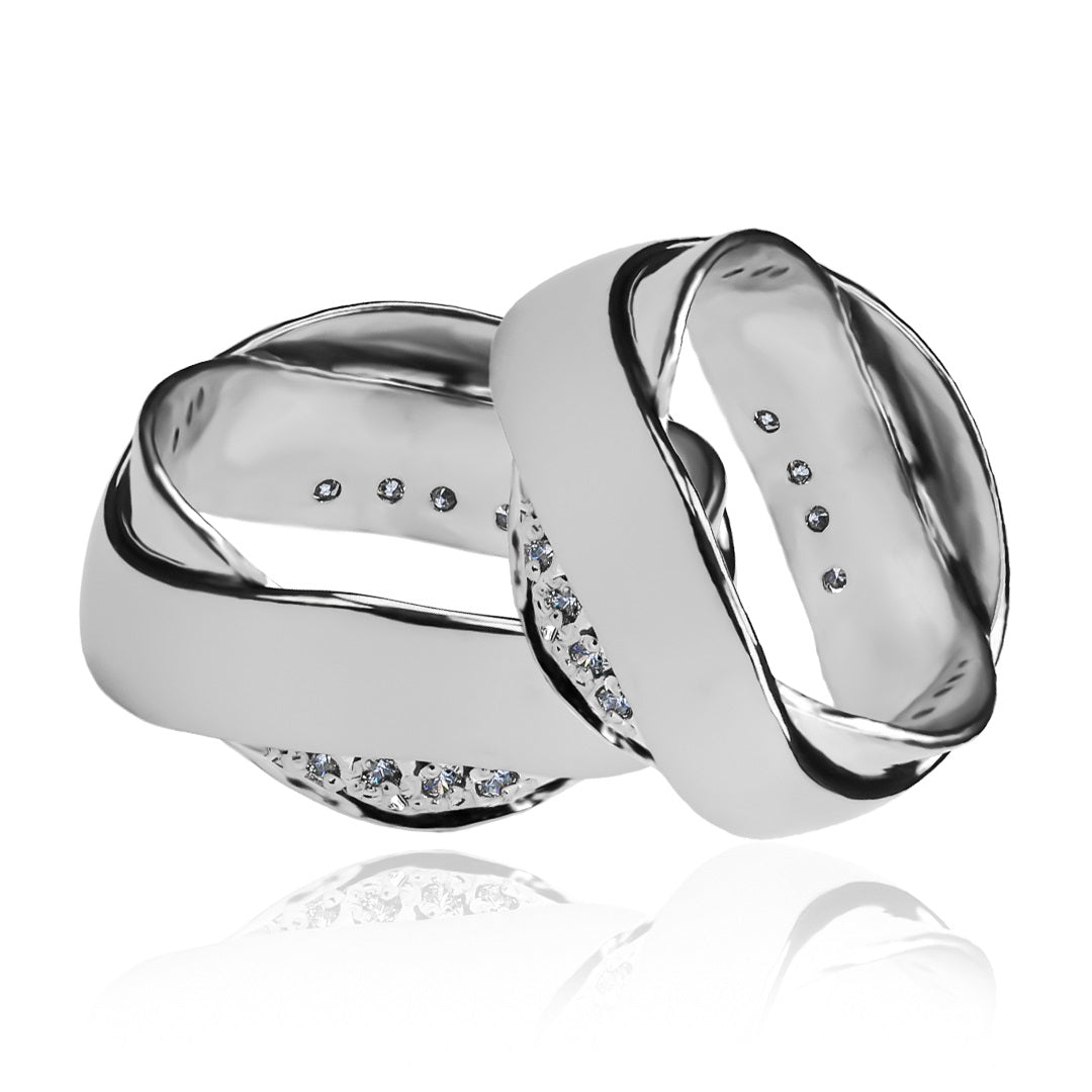Argollas de matrimonio doble SS bicolor, fabricadas en oro 18k de Joyería Caracas, vienen con certificado de calidad y garantía de por vida.