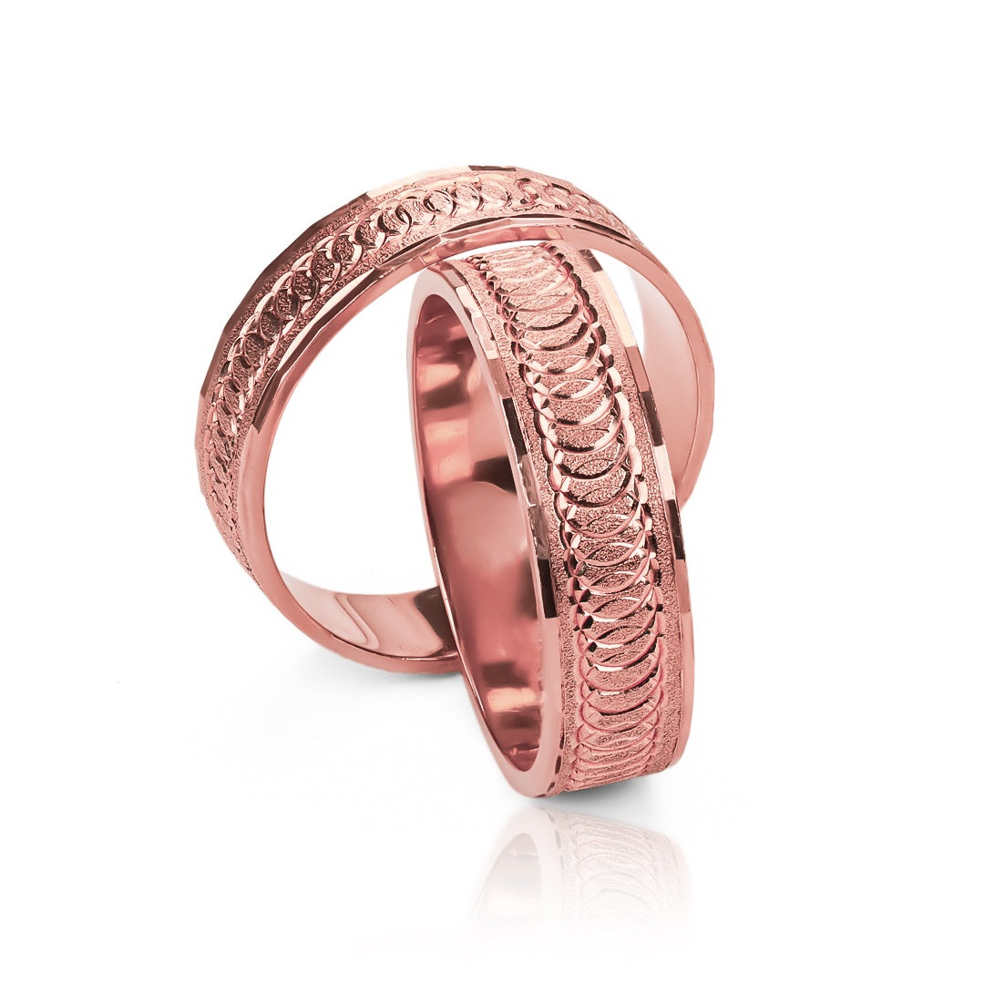 Argollas de Matrimonio Endless Love, elaboradas en oro 18k, cuentan con un certificado de calidad y garantía de por vida.