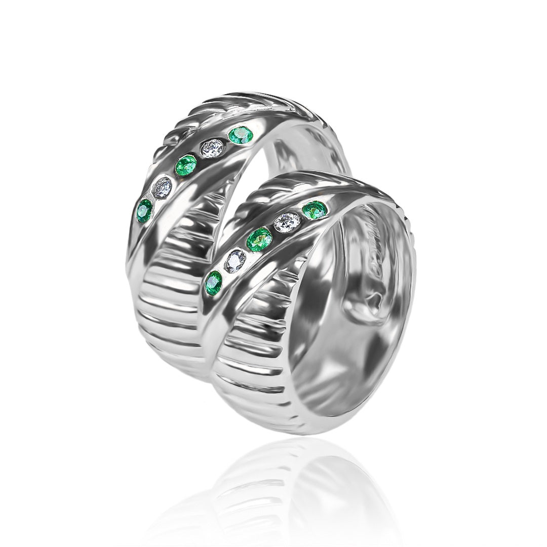 Argollas de matrimonio EspecialMind, fabricadas en oro 18k por Joyería Caracas, cuentan con certificado de calidad y garantía de por vida.