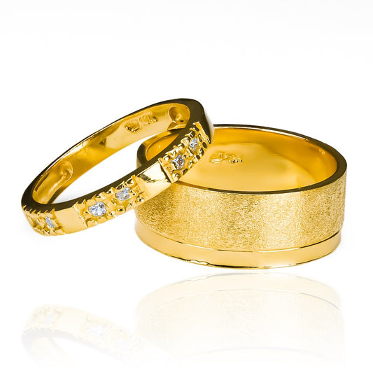 Argollas de matrimonio feelings, fabricadas en oro 18 quilates de Joyería Caracas, cuenta con un certificado de calidad y garantía de por vida.
