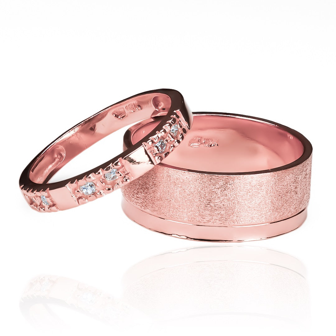 Argollas de matrimonio feelings, fabricadas en oro 18 quilates de Joyería Caracas, cuenta con un certificado de calidad y garantía de por vida.