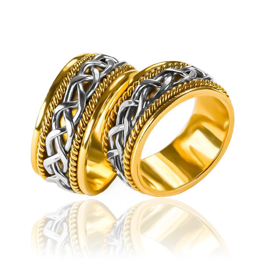 Argollas de matrimonio Flette Love, elaboradas en oro 18k de Joyería Caracas, vienen con un certificado de calidad y garantía de por vida.