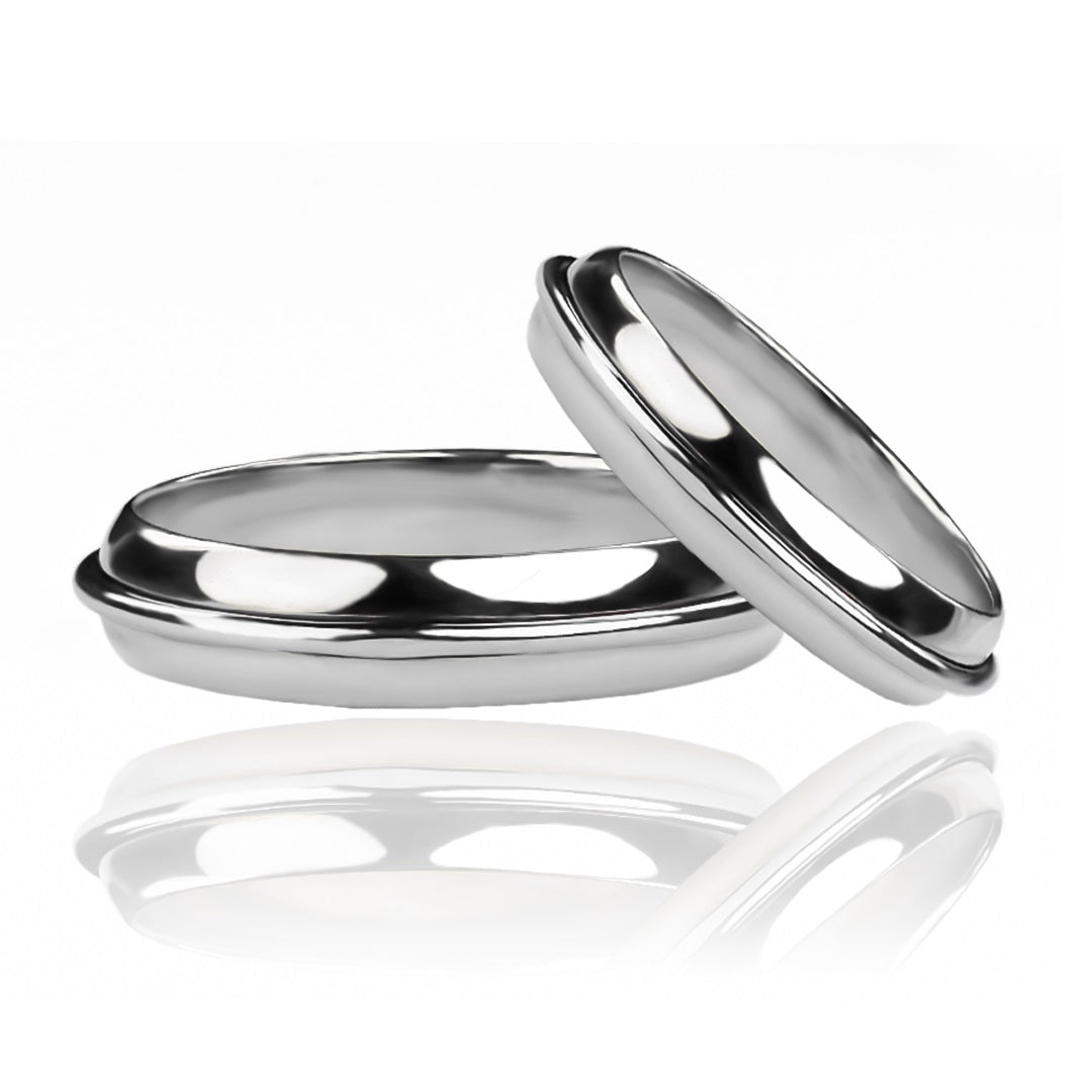 Argollas de matrimonio Floating Love, elaboradas en oro 18k por Joyería Caracas, cada una cuenta con certificado de calidad y garantía de por vida.