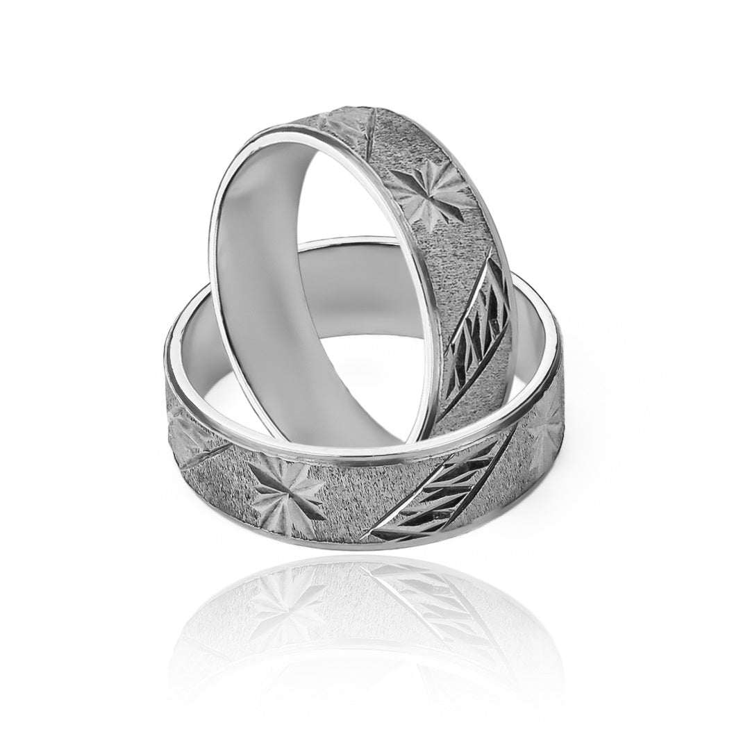 Argollas de matrimonio Gly Forever, fabricadas en oro 18 quilates por Joyería Caracas, cuentan con un certificado de autenticidad y una garantía de por vida.