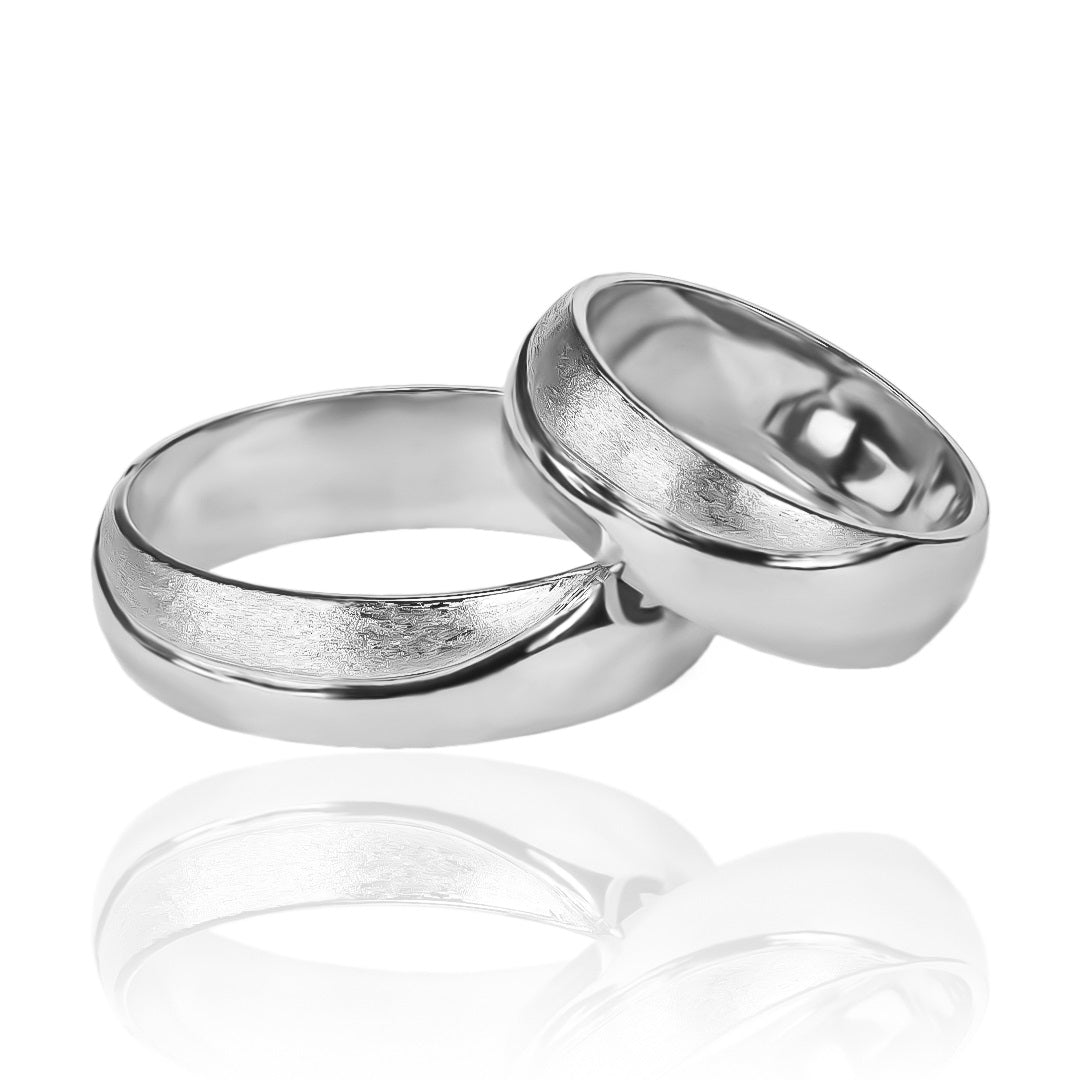 Argollas de matrimonio Hanna, fabricado en oro 18 quilates por Joyería Caracas. Cada uno viene con un certificado de calidad y garantía para toda la vida.