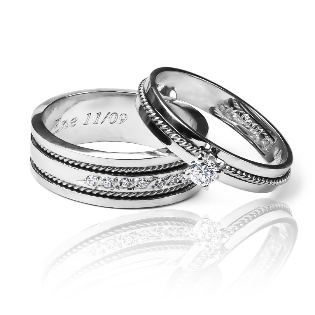 Argollas de matrimonio Junctus, fabricadas en oro 18k de Joyería Caracas, cada una cuenta con certificado de calidad y garantía para toda la vida.