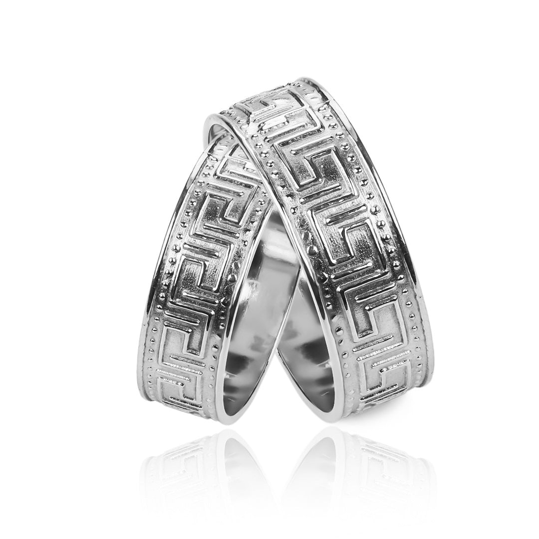 Argollas de matrimonio Kogi, fabricadas en oro 18k por Joyería Caracas, cada argolla viene con un certificado de calidad y garantía de por vida.