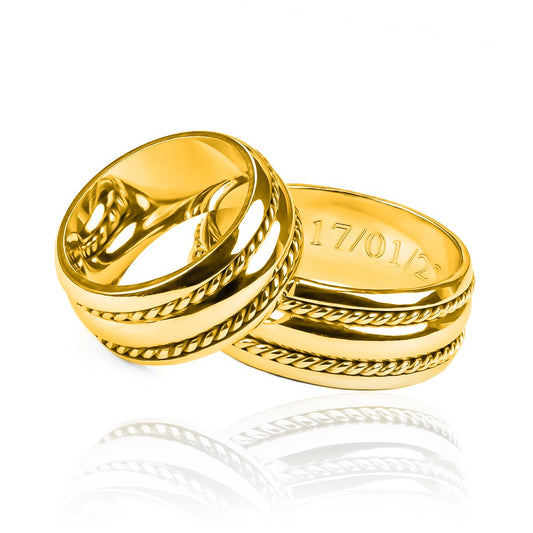 Argollas de matrimonio Love Cord, fabricadas en oro 18k de Joyería Caracas, cuentan con certificado de calidad y garantía para toda la vida.