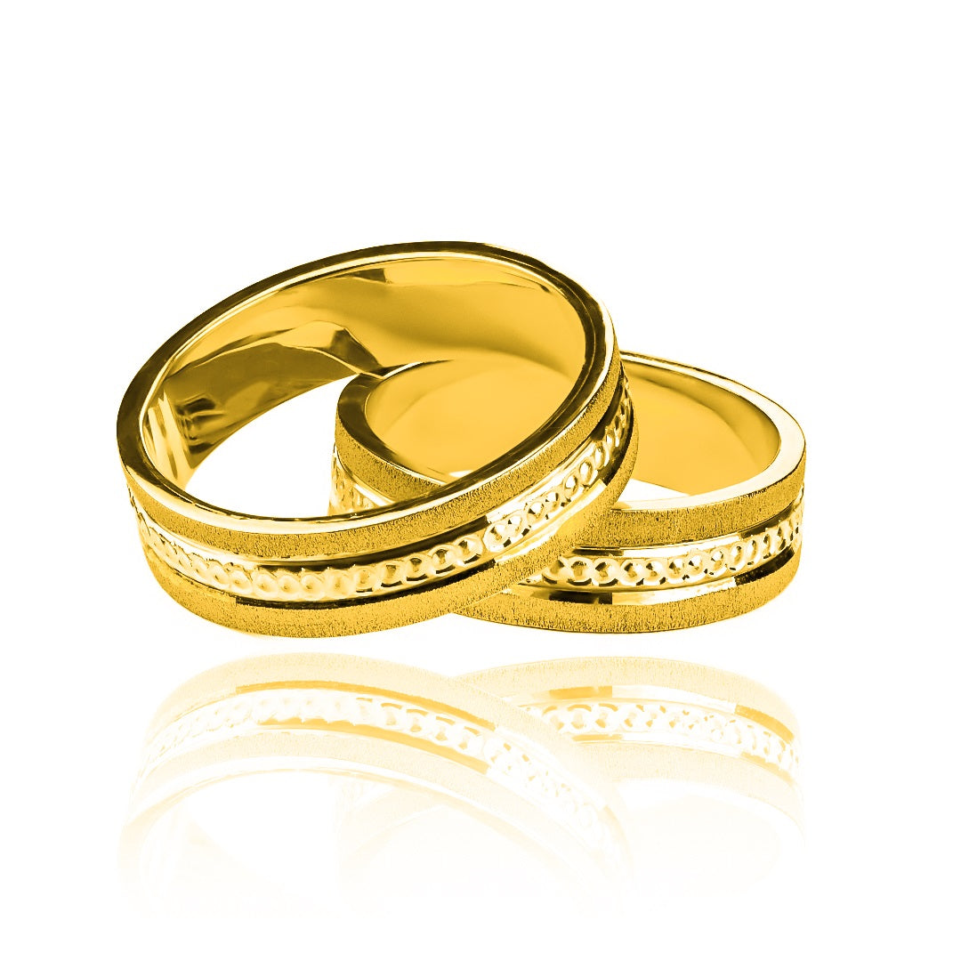 Argollas de matrimonio Love Point Tres Oros, elaboradas en oro 18k de Joyería Caracas, cuentan con certificado de calidad y garantía de por vida.