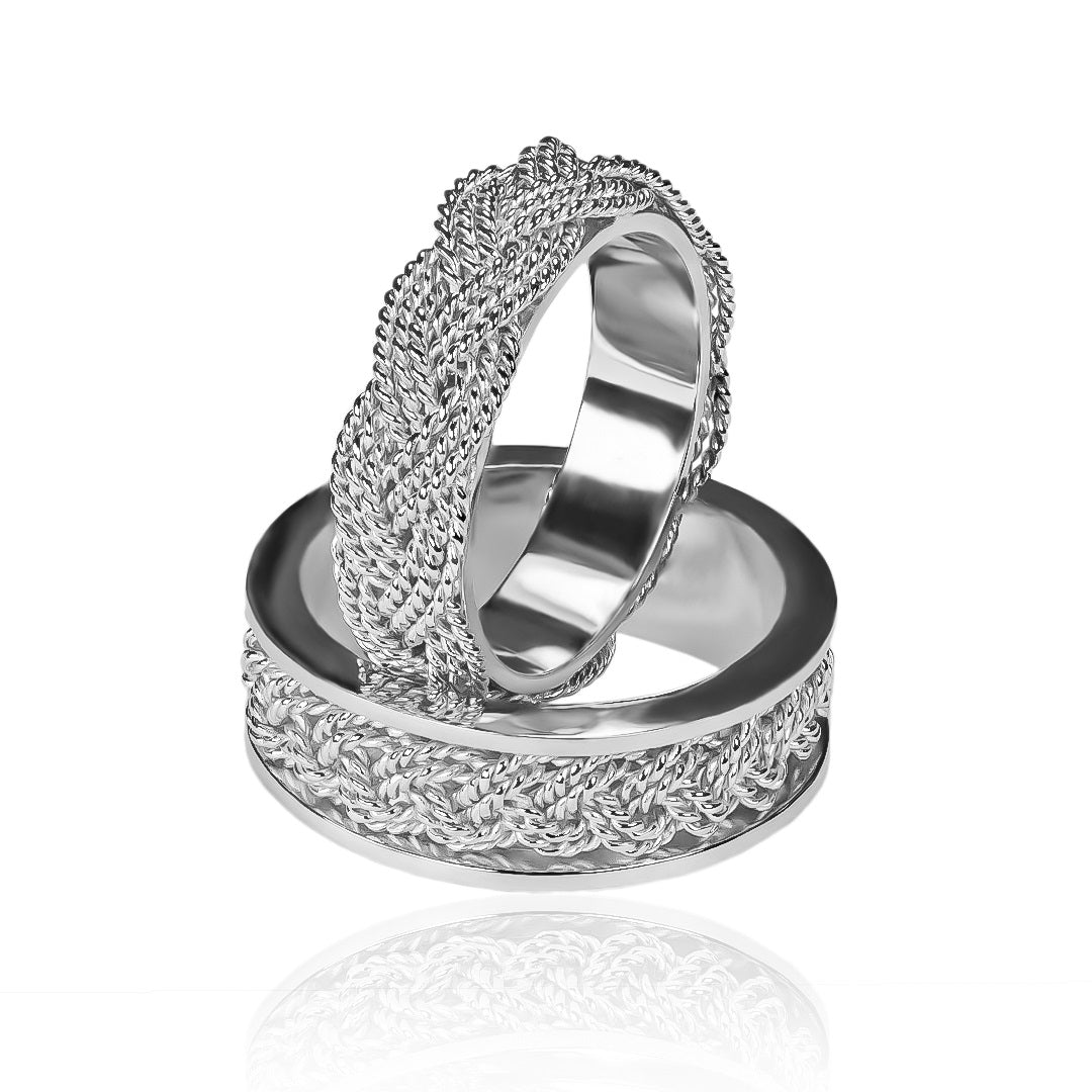 Argollas de matrimonio rapunzel inspired fabricados en oro 18k de Joyería Caracas, cuentan con un certificado de calidad y garantía para toda la vida.