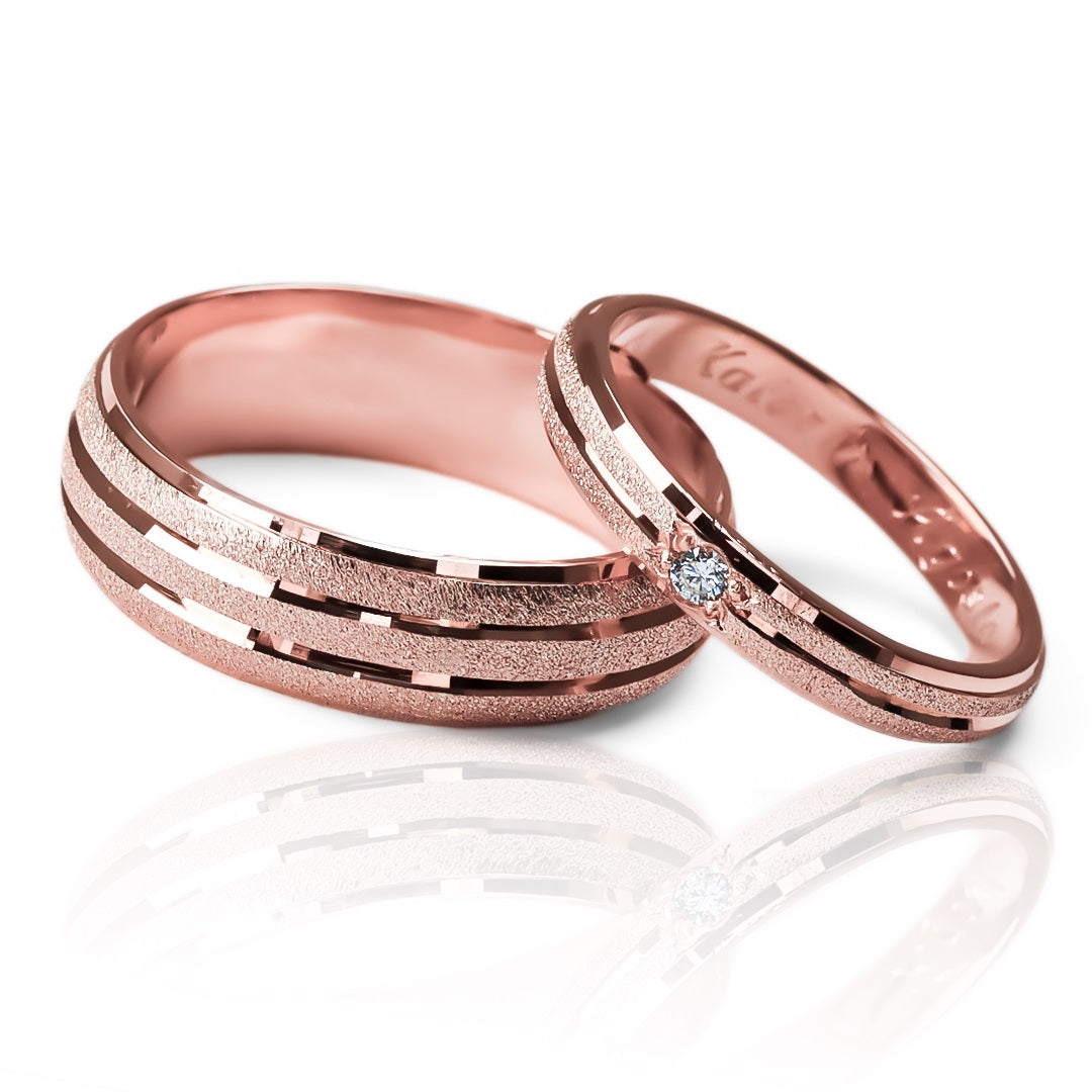 Argollas de matrimonio romantic twelve, fabricados en oro 18k de Joyería Caracas, vienen con un certificado de calidad y garantía.