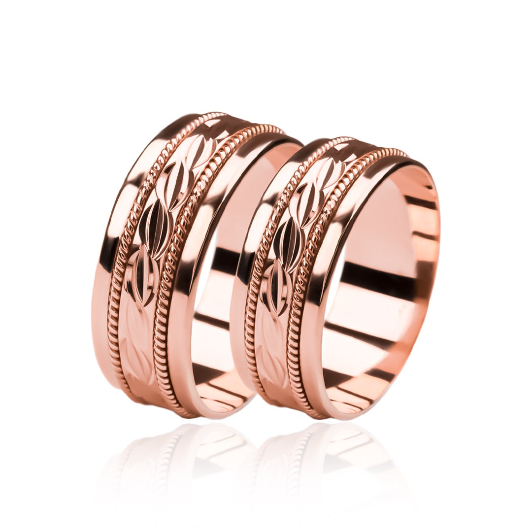Argollas de matrimonio rope love facetada, fabricadas en oro de 18k de Joyería Caracas, Además, cada anillo viene con un certificado de calidad y garantía.