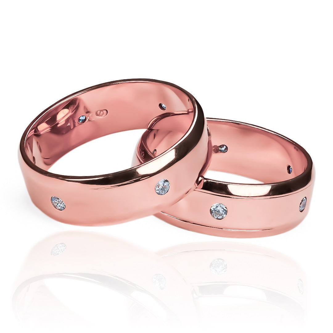 Argollas de matrimonio Shine Six, elaborados en oro 18 quilates por Joyería Caracas, cada una viene con un certificado de calidad y una garantía de por vida.