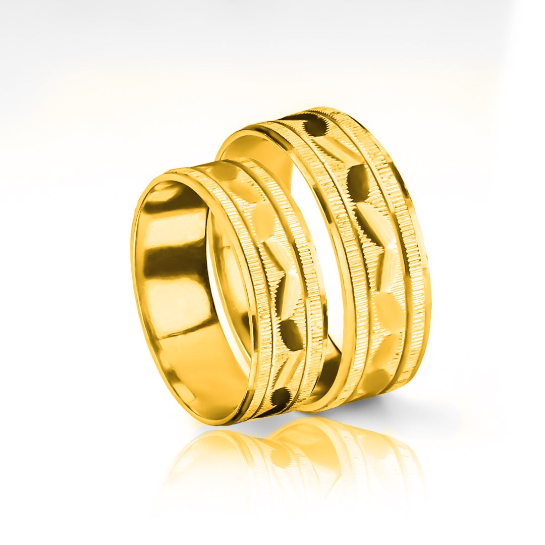 Argollas de matrimonio Snake Rodio, elaboradas en oro 18k por Joyería Caracas, cada argolla viene con un certificado de calidad y garantía para toda la vida.