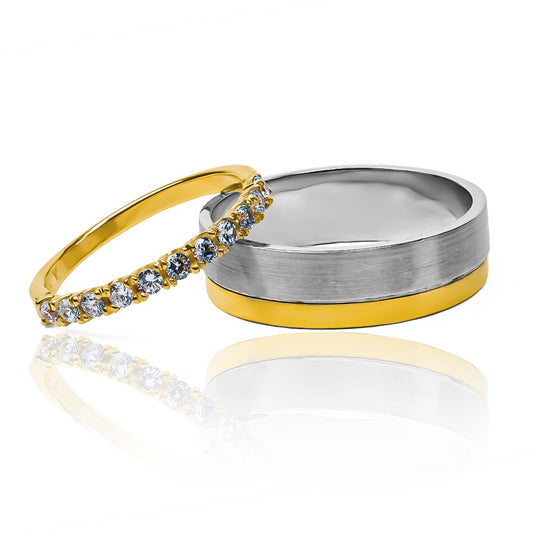 Argollas de matrimonio Two-Tone Crystals, fabricados en oro de 18k por Joyería Caracas, cuenta con certificado para garantizar su durabilidad y belleza.