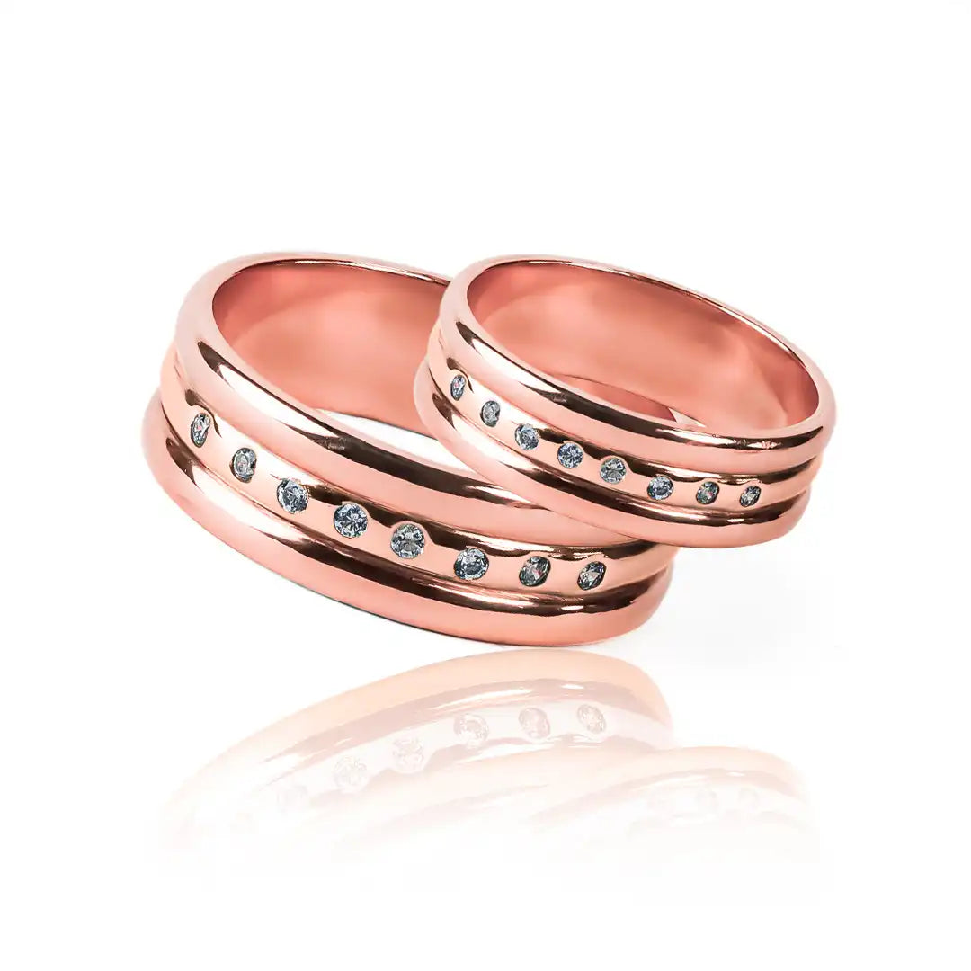 Argolla de matrimonio Dynasty II en oro 18K de Joyería Caracas, certificado por calidad y respaldado por nuestra garantía de por vida.