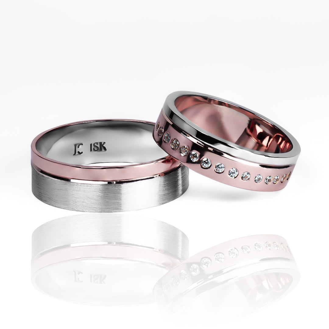 Argollas de matrimonio Rose and White Love de Joyería Caracas. Hechos en oro de 18 quilates con certificado de calidad.