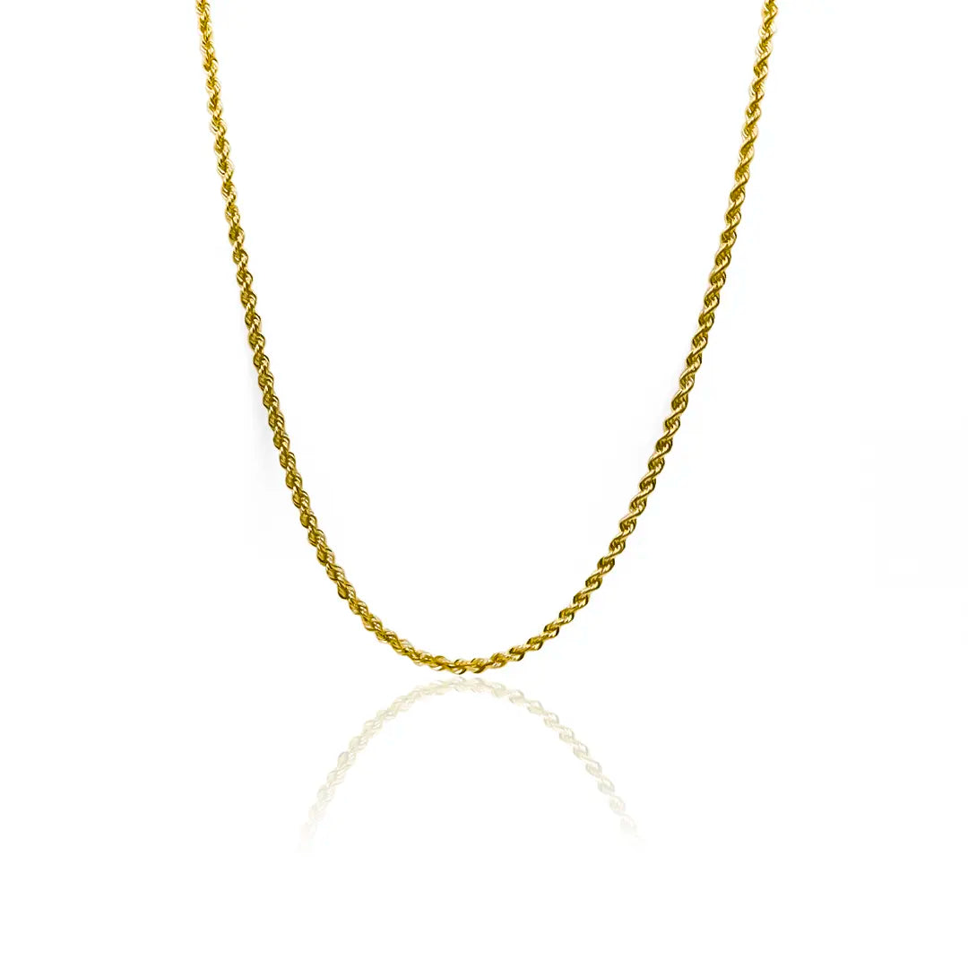 Cadena lazo M45 P, una joya de calidad de la prestigiosa Joyería Caracas. Hecha de oro 18k, es un símbolo de elegancia y sofisticación. Con garantía para toda la vida.