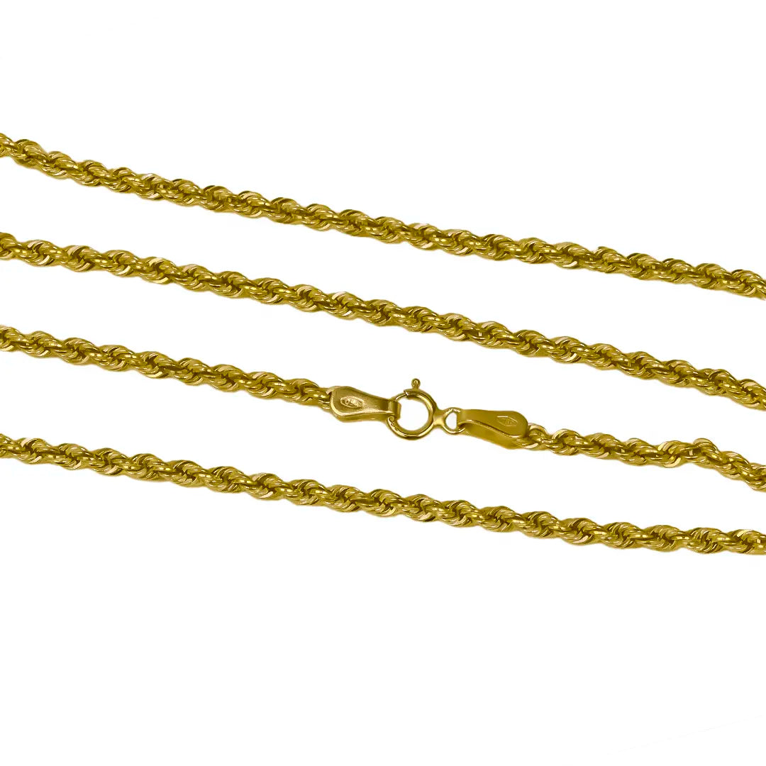 Cadena lazo M45 P, una joya de calidad de la prestigiosa Joyería Caracas. Hecha de oro 18k, es un símbolo de elegancia y sofisticación. Con garantía para toda la vida.