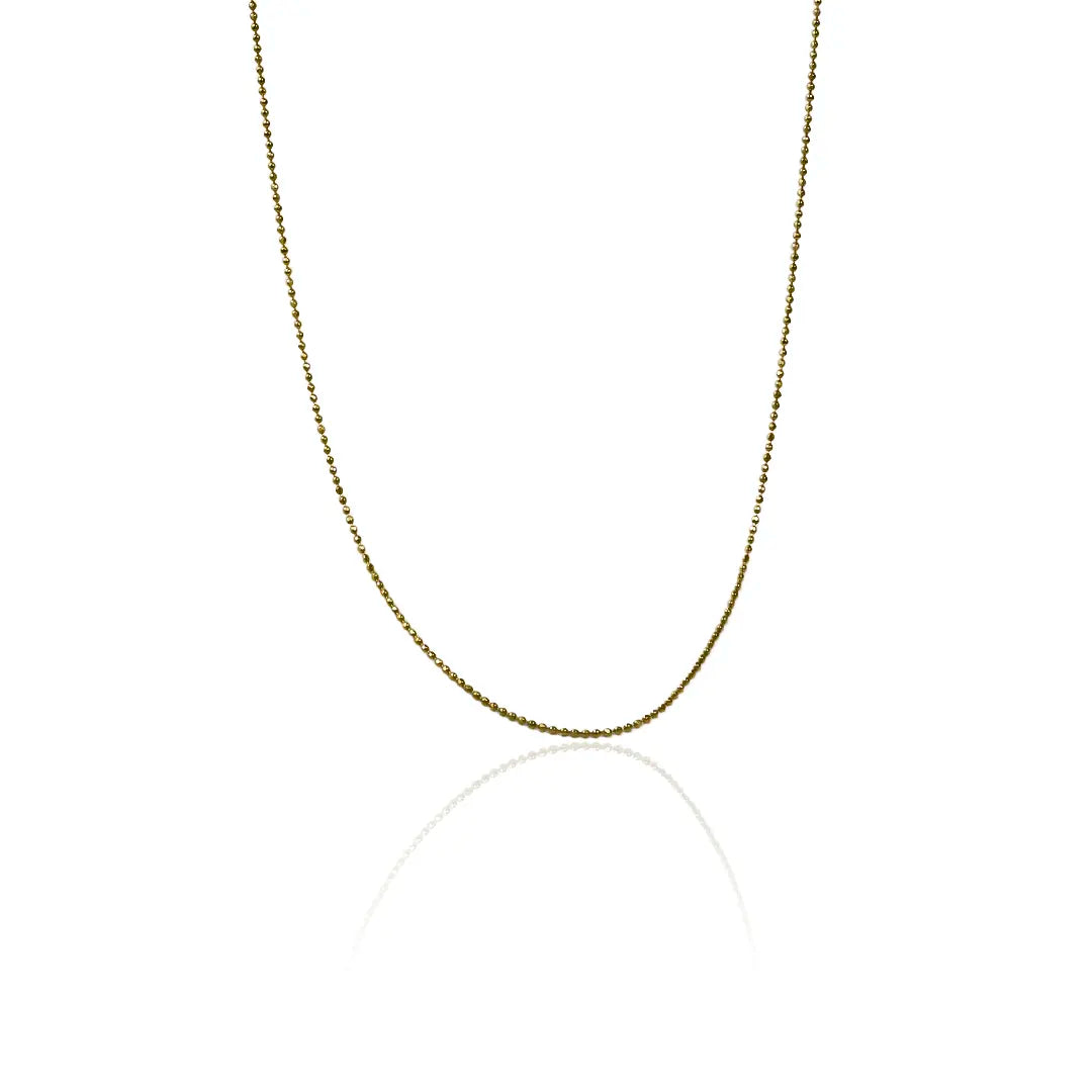 Cadena Militar SS 45 I, con su diseño de Joyería Caracas, está elaborada en elegante oro 18k y cuenta con una garantía para toda la vida.
