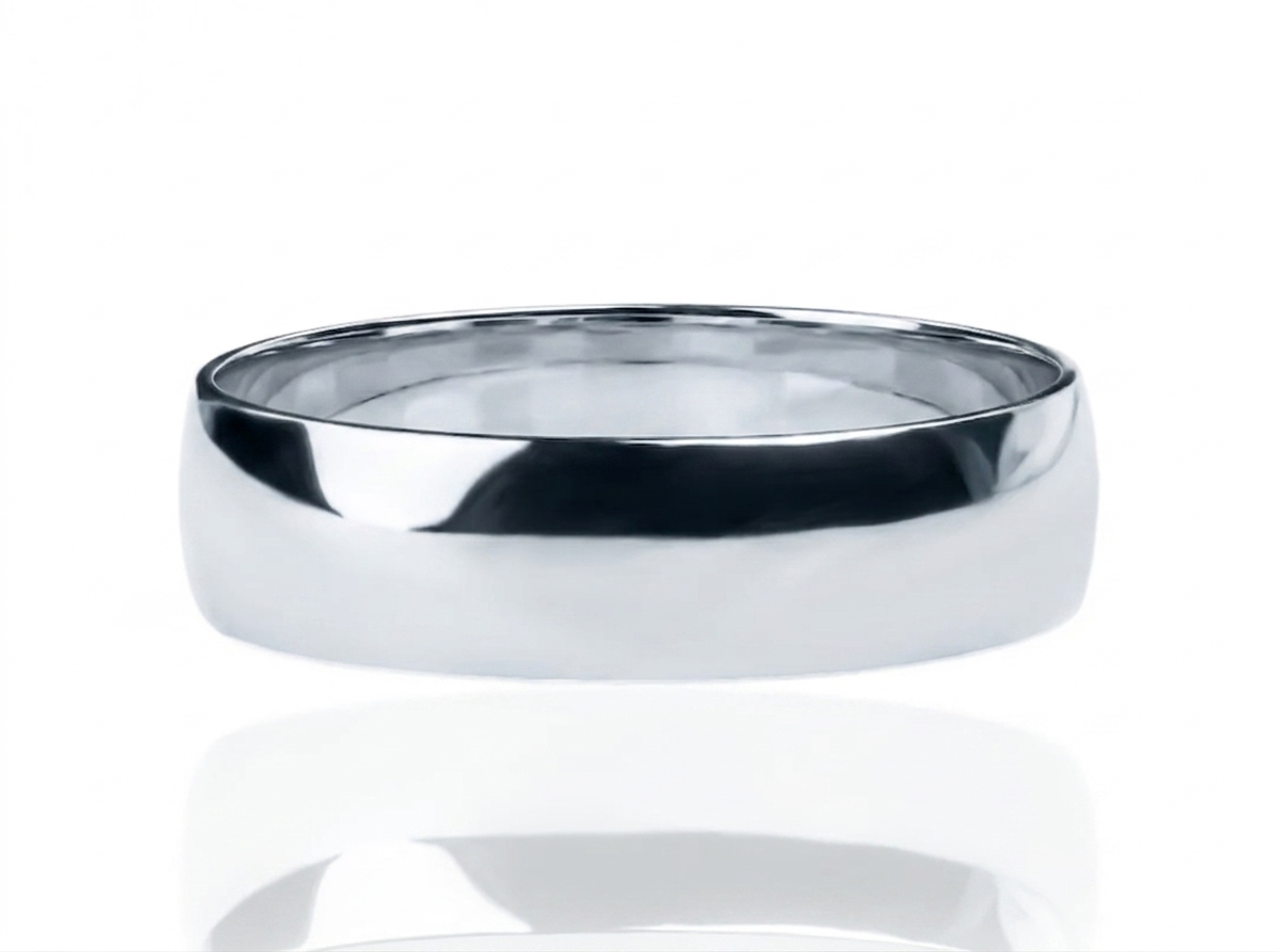 Classic concava white II