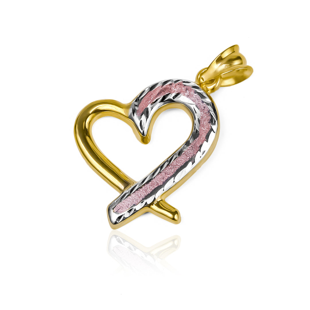 Dije con forma de corazón hecho de tres oros, Joyería Caracas te presenta el regalo perfecto, cuenta con garantía de por vida. 