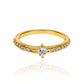 Anillo de compromiso duo class selection. Hecho con oro 18k y certificado de calidad, este joya de Joyería Caracas es una promesa de por vida.