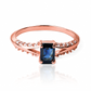 Anillo Sapphire Bridge, hecho de oro 18k con certificado de calidad y garantía de por vida, esta Joyería Caracas es una elección sofisticada y exclusiva para un momento tan especial.