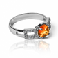 Anillo Citrine Deluxe, hecho de oro 18k con certificado de calidad y garantía de por vida, esta Joyería Caracas es una elección sofisticada y exclusiva para un momento tan especial.