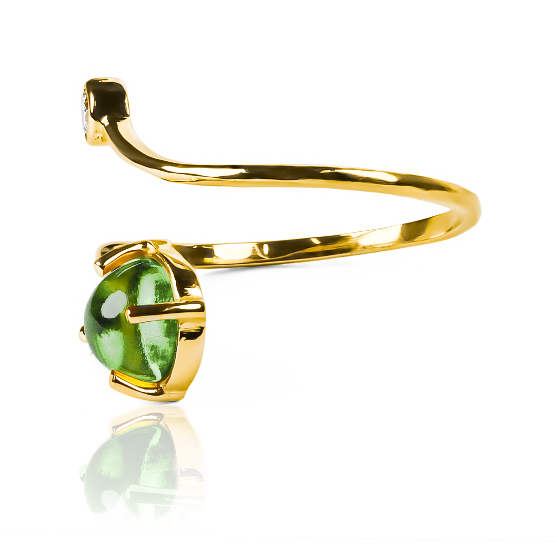 Anillo Tears of the amazon, hecho de oro 18k con certificado de calidad y garantía de por vida, esta Joyería Caracas es una elección sofisticada y exclusiva.