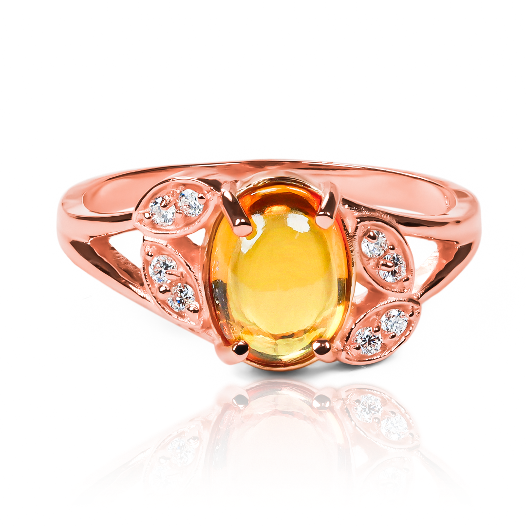 Anillo Citrine Garden, hecho de oro 18k con certificado de calidad y garantía de por vida, esta Joyería Caracas es una elección sofisticada y exclusiva para un momento tan especial.