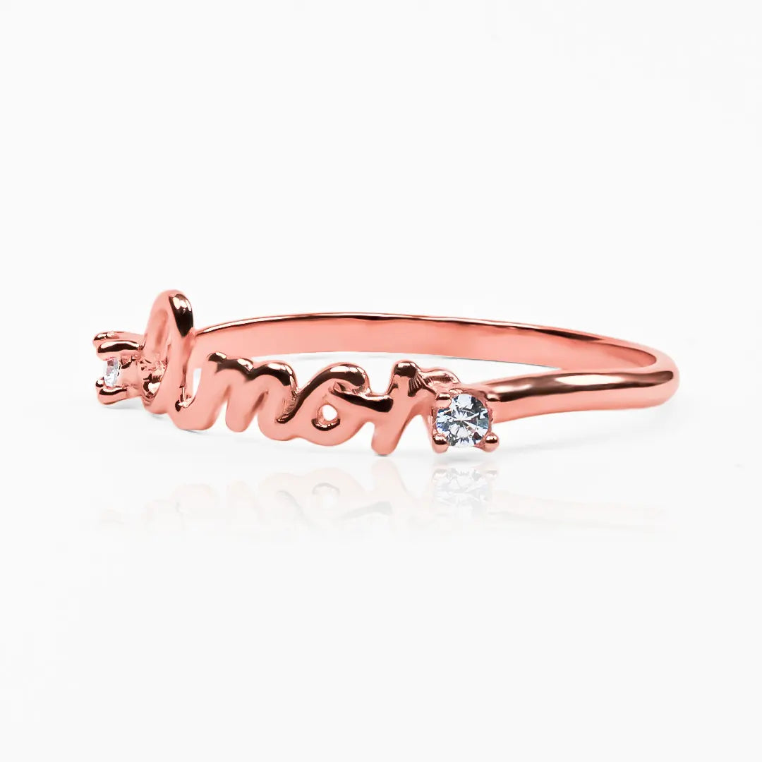 Anillo amor JT. Hecho de oro 18k y con nuestra garantía de por vida, esta joya de Joyería Caracas representa amor eterno y calidad excepcional. 