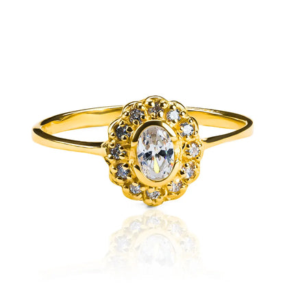Anillo de compromiso Lady Tradicional Queen JC de Joyería Caracas, hecho en oro de 18k y con un certificado de garantía de por vida.