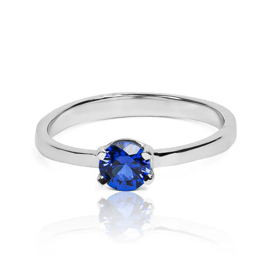 Anillo de compromiso endless love. Realizado en Joyería Caracas, este diseño de oro 18k viene acompañado de un certificado de calidad y garantía de por vida.