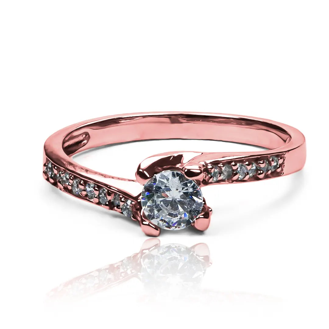 Anillo de compromiso special SM cristal de Joyería Caracas, fabricado en oro 18k, con certificado de calidad y garantía para toda la vida.