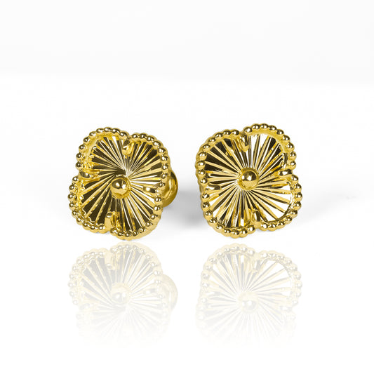 Topitos Shiny Clovers. Fabricados en oro 18k por Joyería Caracas, cuenta con garantía de por vida.