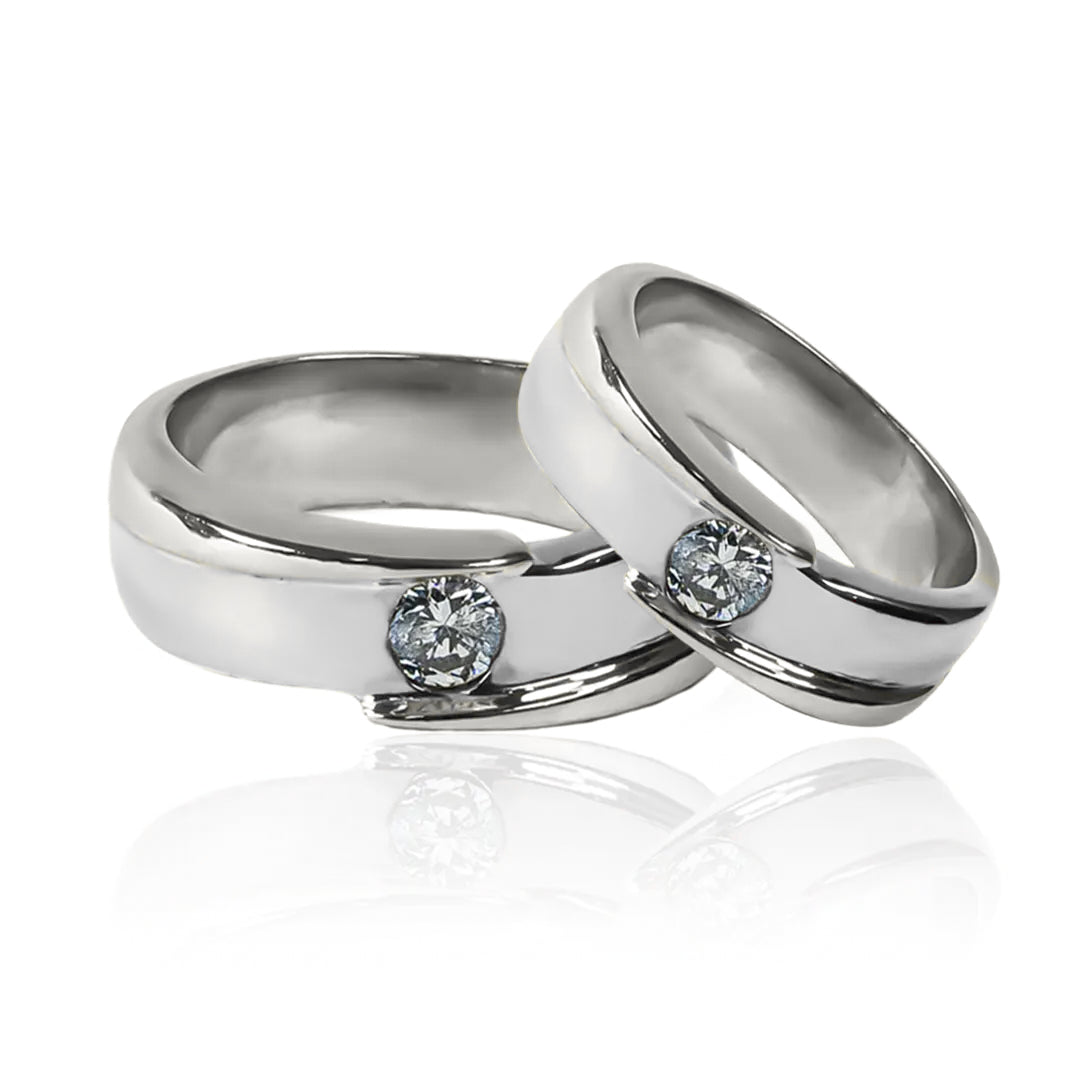 Argollas de Matrimonio Wave, fabricadas en oro 18k de Joyería Caracas, cuentan con certificado de calidad y garantía de por vida.